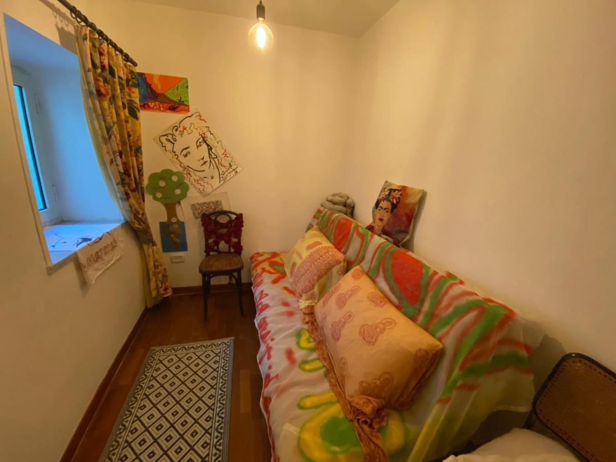 Apartamento Casa Gioia, Tra Palazzo Reale,Lungomare E Monte Echia Nápoles Exterior foto
