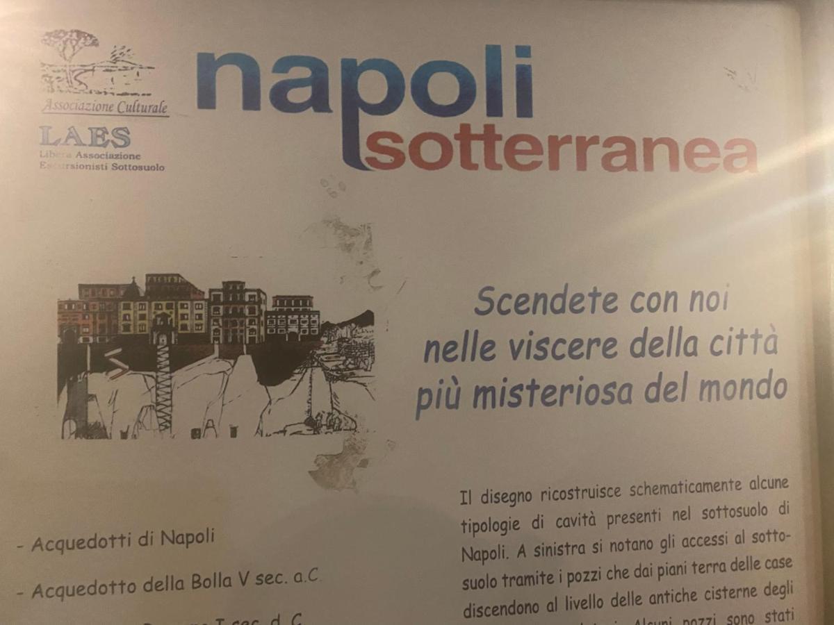 Apartamento Casa Gioia, Tra Palazzo Reale,Lungomare E Monte Echia Nápoles Exterior foto