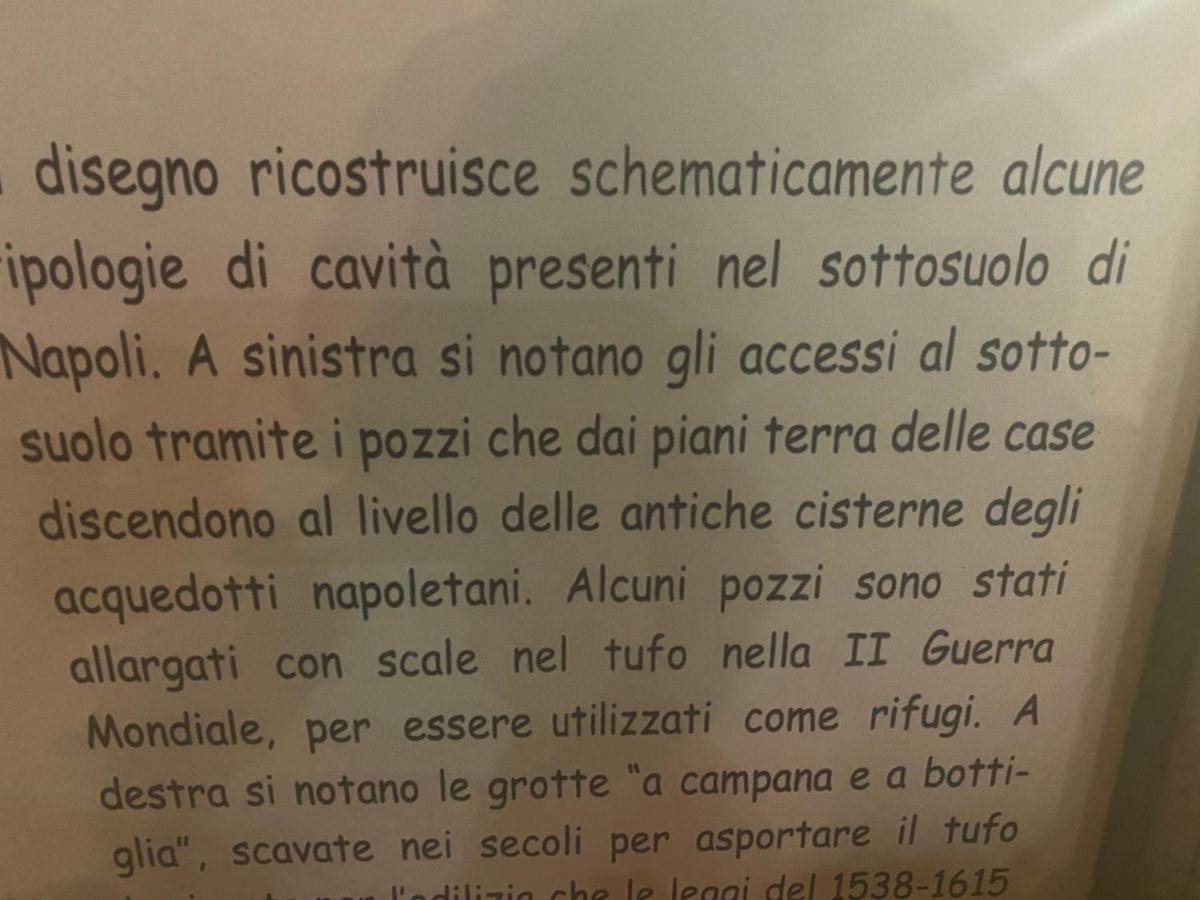 Apartamento Casa Gioia, Tra Palazzo Reale,Lungomare E Monte Echia Nápoles Exterior foto